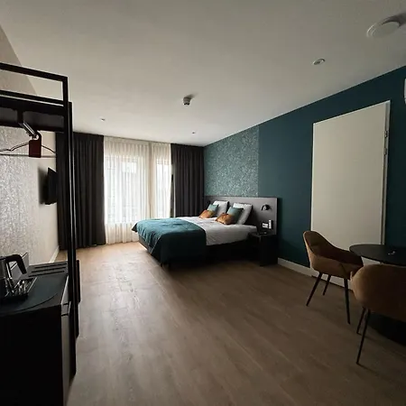 Sis - Bed & Breakfast Steenbergen (North Brabant)