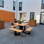 Sis - Steenbergen (North Brabant)